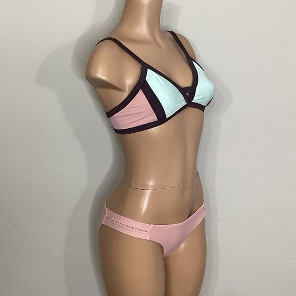 New. Pilyq blush/pink, brown, mint bikini. D-cup top/ S-bottom. Normally $168 - Picture 2 of 7